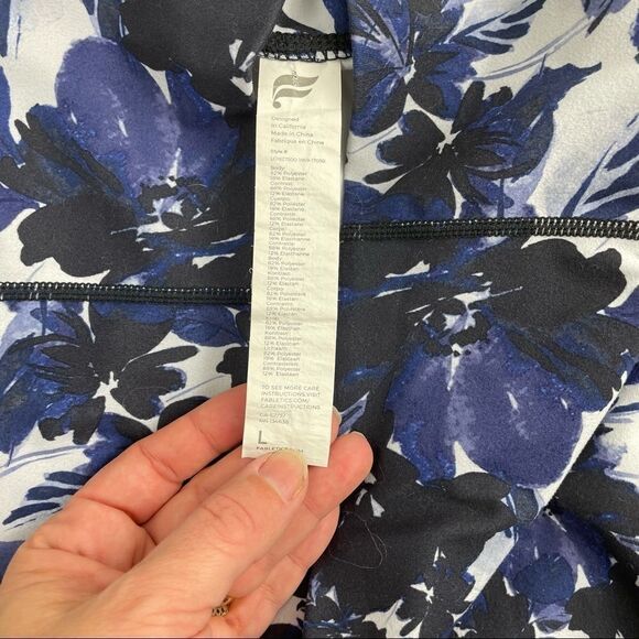 Fabletics Cashel Foldover PureLuxe Floral Leggings - Picture 6 of 7